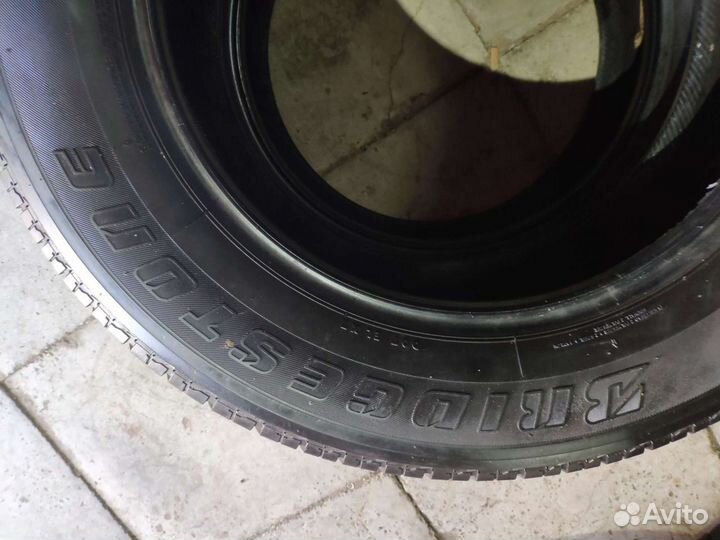 Bridgestone Dueler H/T 684II 265/60 R18