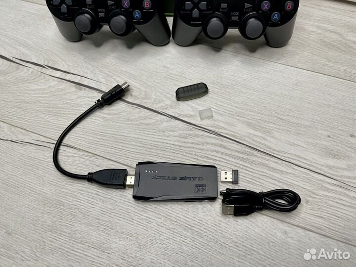 Новая Игровая приставка Game stick 32 гб