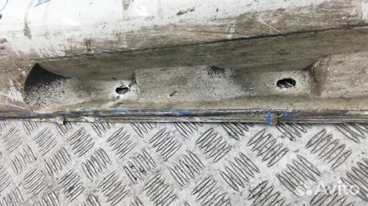 Накладка на порог volvo C30 1 (93N22GZ01)