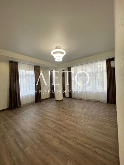 2-к. квартира, 76 м², 2/3 эт.