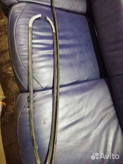 Уплотнитель лобового стекла mitsubishi galant 2.0