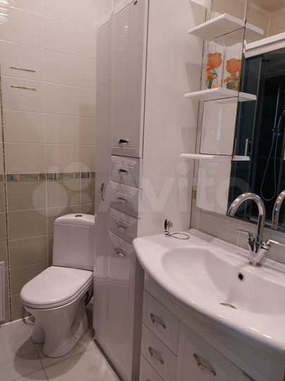 2-к. квартира, 47 м², 4/4 эт.