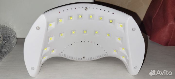 LED лампа для маникюра