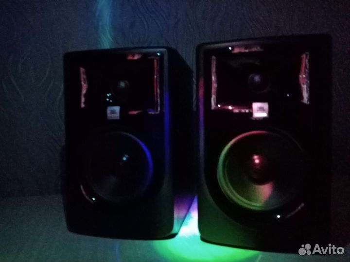 JBL 305P mkii Студийные мониторы колонки