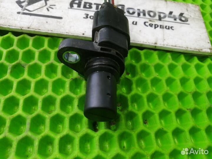 Датчик положения коленвала Mitsubishi Lancer X