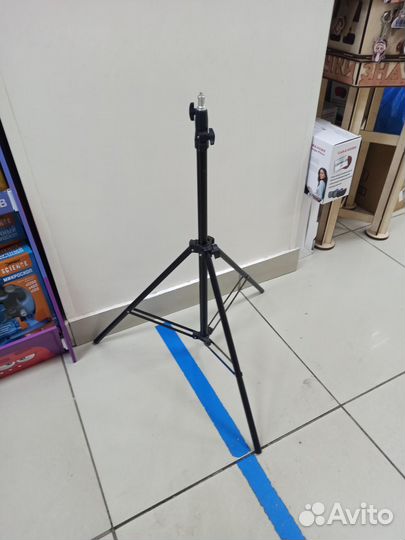 Напольный штатив 210см