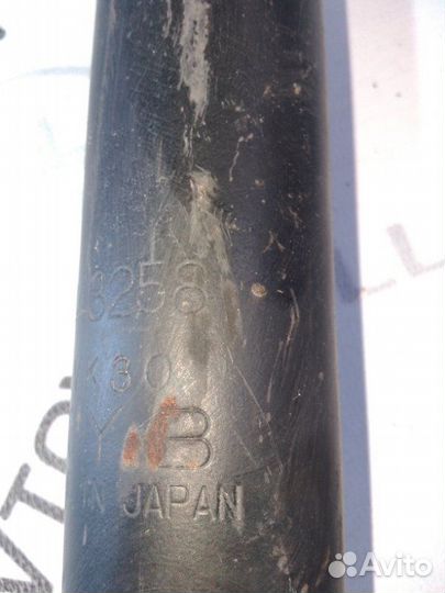 Стойка амортизатор задняя Mitsubishi L200