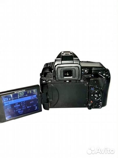 Зеркальная камера Olympus E-5