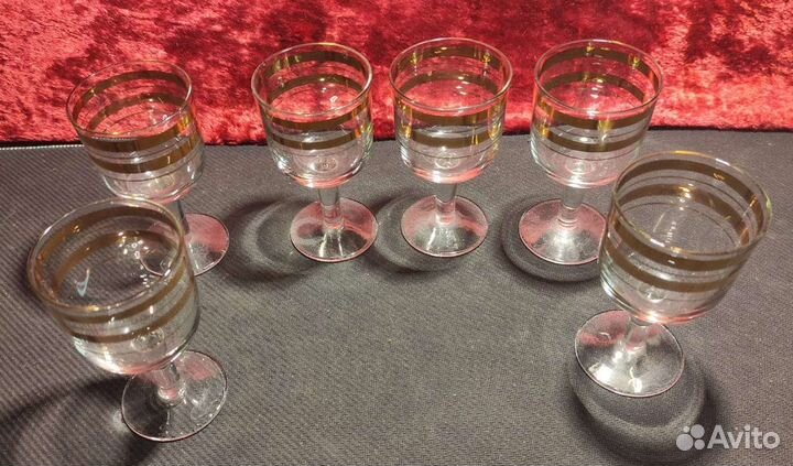 Графин и рюмки с полосками золотыми СССР