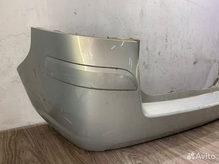 Бампер задний Opel Zafira B минивэн 2006