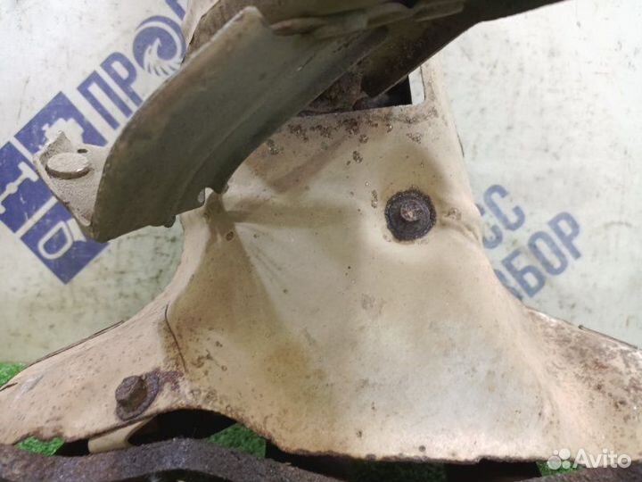 Выпускной коллектор Mazda 6 Gg седан 1.8 L8 2004