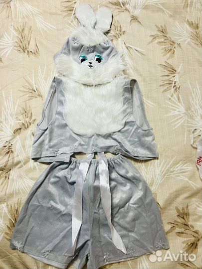 Костюм (новогодний зайчик)