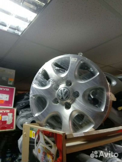 Диск литой VW Touareg, оригинал, новый