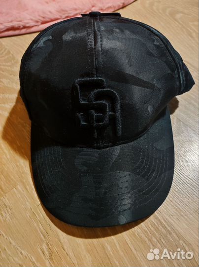 Кепка женская