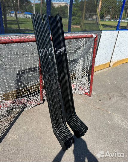 Клюшка хоккейная