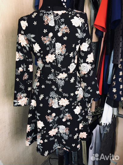 Платье женское 44 46