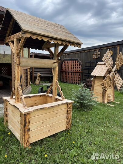 Колодец и мельница декоративные