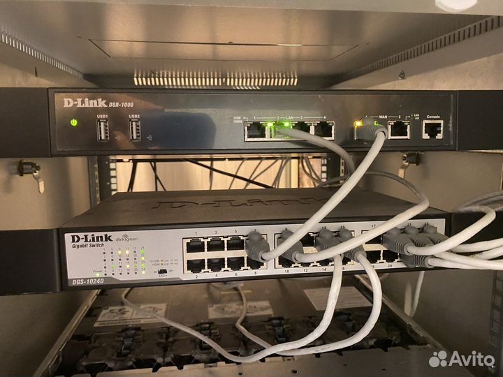 Коммутатор D-Link DGS-1024D (1 Гбит/с)