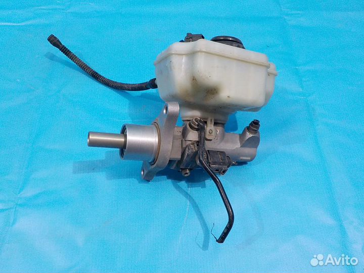 Цилиндр тормозной главный skoda Octavia A5 (1Z) 20