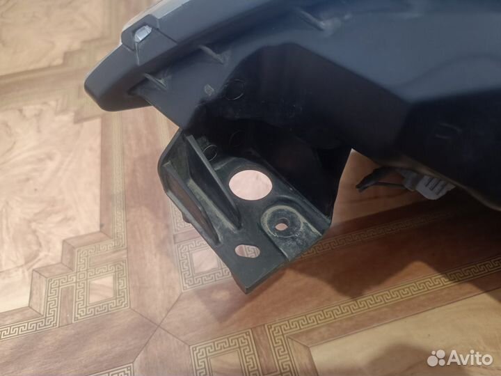 Фара передняя правая mitsubishi outlander 3 LED