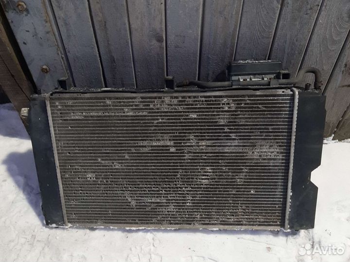 Радиатор тойота авенсис 2 2.0 T250 оригинал