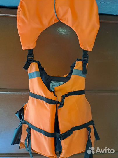 Спасательный жилет бу детский