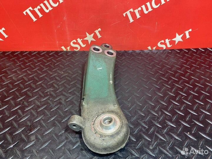 Кронштейн двигателя передний левый Volvo FH