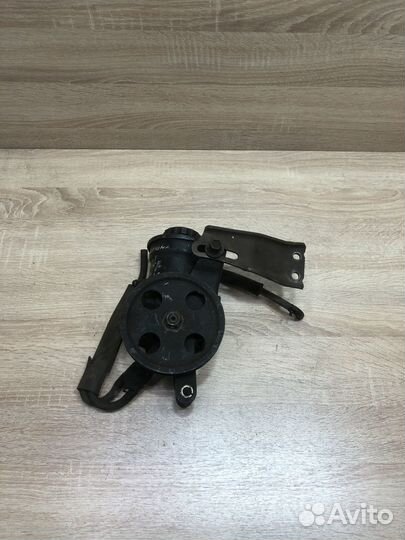 Гидроусилитель руля Тойота Карина E