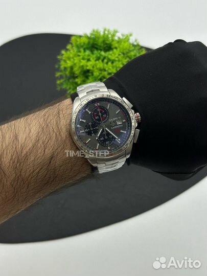 Часы Tag heuer carrera