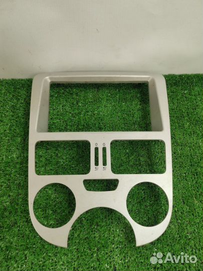 Рамка магнитолы Chery Bonus лифтбек 1.5 A13 2011