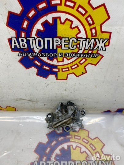 Замок капота Toyota Rav4 30(31)long 2AZ 2.4 2012