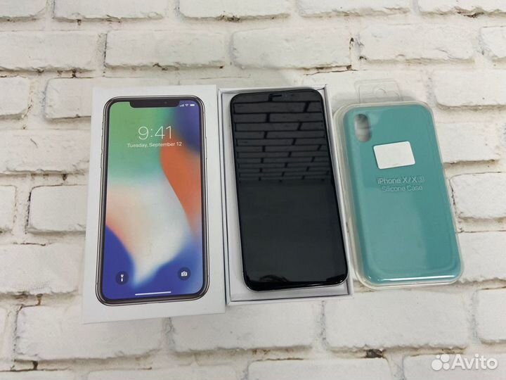 iPhone X 256 gb серый А1309