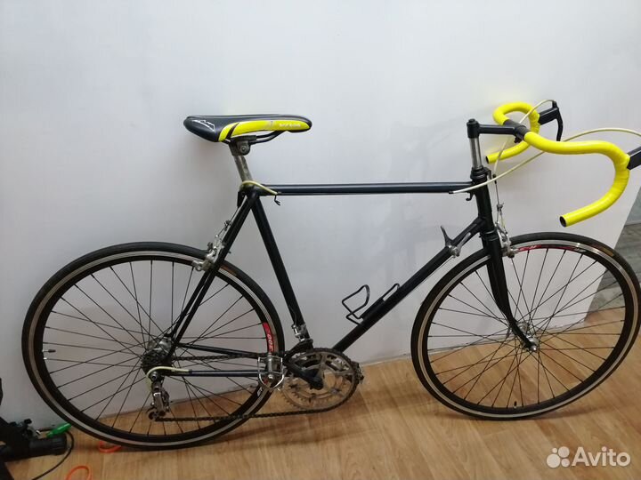 Шоссейный велосипед+велостанок