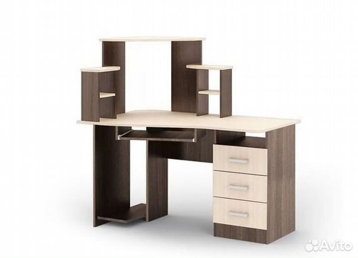 Стол компьютерный № 1