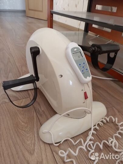 Мини велотренажёр