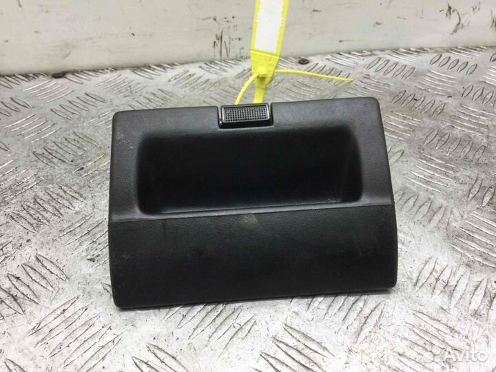 Пепельница Volkswagen Golf 1h1857309 1y