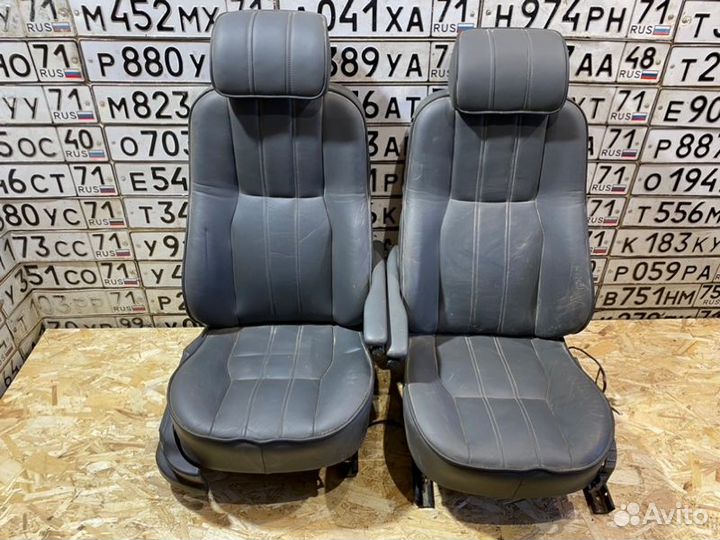 Сиденья УАЗ 3741 1990