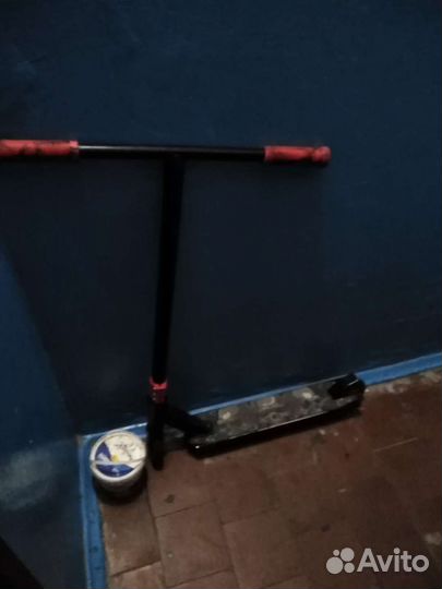 Самокат трюкавой