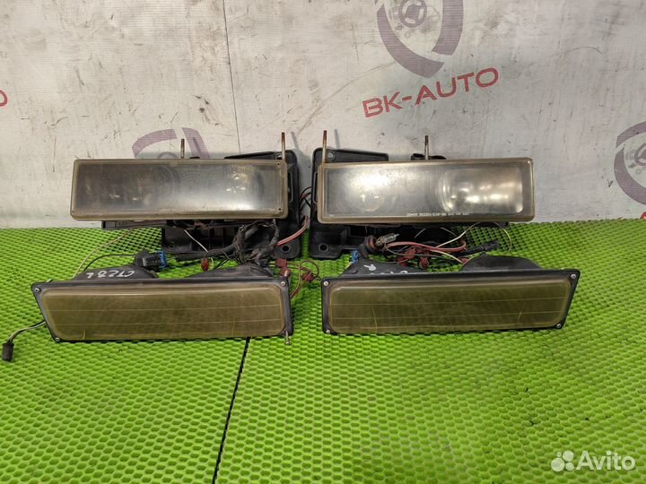 Фары передние Chevrolet Tahoe GMT400