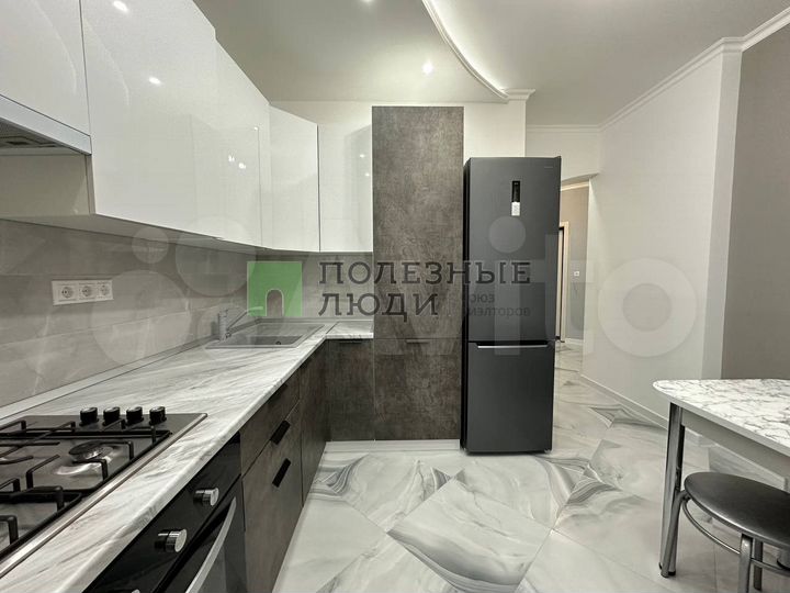 3-к. квартира, 81,8 м², 13/17 эт.