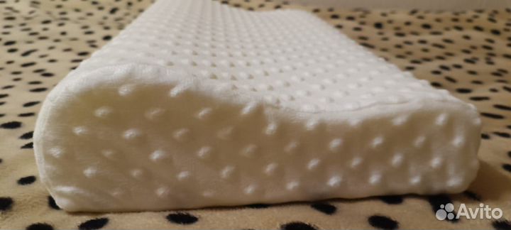 Подушка ортопедическая с эффектом памяти