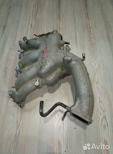 Коллектор впускной Nissan teana J31