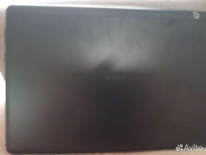 Планшет Huawei