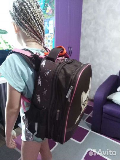 Ортопедический каркасный рюкзак для девочки