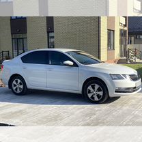 Skoda Octavia 1.8 AMT, 2018, 168 000 км, с пробегом, цена 1 750 000 руб.