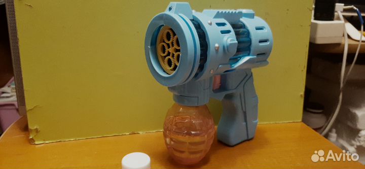 Генератор мыльных пузырей музыкальный