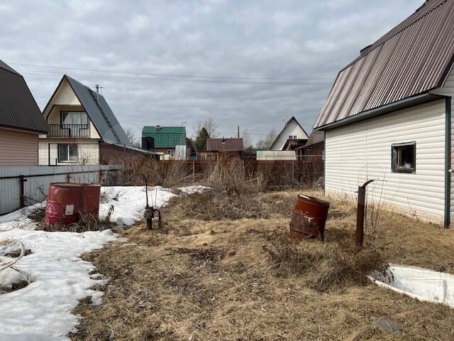 Дача 83 м² на участке 4 сот.