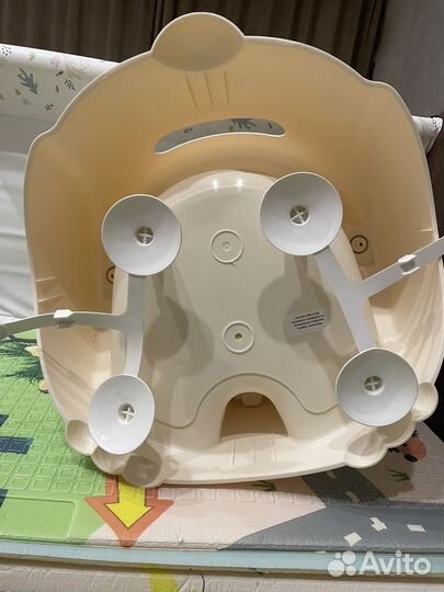 Стульчик для купания kidfinity