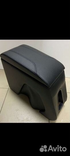 Подлокотник. Фольксваген поло