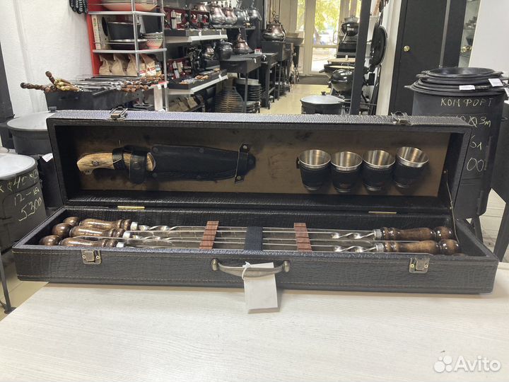 Набор шампуров в кейсе кожа арт13